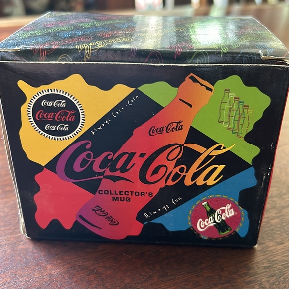 Coca-Cola Collectible Mug 1995 NIB - Picture 3 of 5
